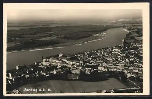 AK Hainburg a. d. D., Ortsansicht aus der Vogelschau