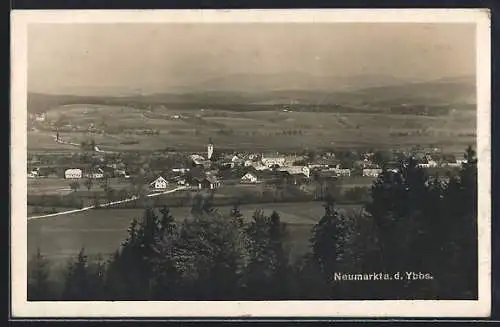 AK Neumarkt a. d. Ybbs, Ortsansicht mit Kirche vom Berghang aus
