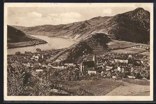 AK Spitz a. d. Donau, Ortsansicht mit Donau aus der Vogelschau