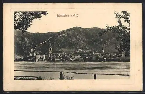 AK Dürrnstein a. d. D., Uferpartie mit Kirche