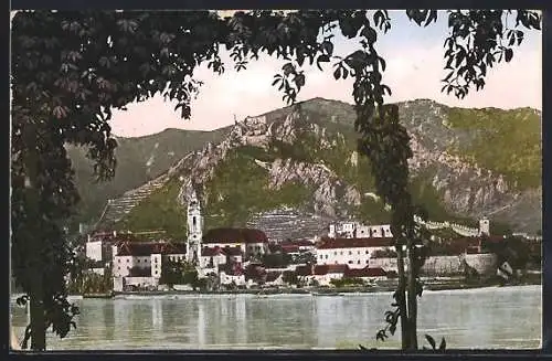 AK Dürnstein a. Donau, Uferpartie mit Kirche