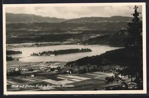 AK Faak /Kärnten, Totalansicht mit Faakersee