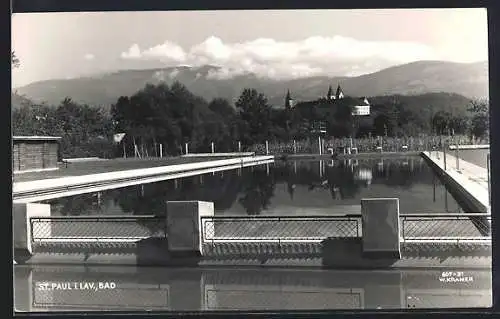AK St. Paul i. Lav., Das Bad mit Blick zur Burg