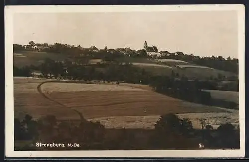 AK Strengberg /N.-Oe., Teilansicht vom Ortsrand