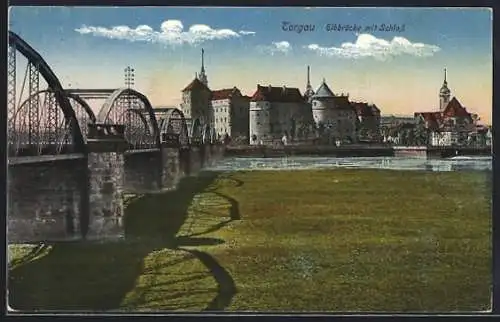 AK Torgau, Elbbrücke mit Schloss