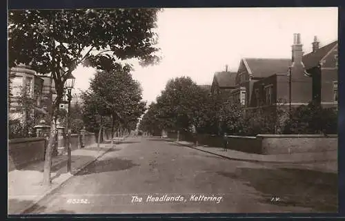 AK Kettering, The Headlands