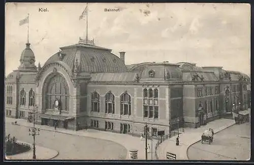 AK Kiel, Bahnhof mit Pferdekutschen
