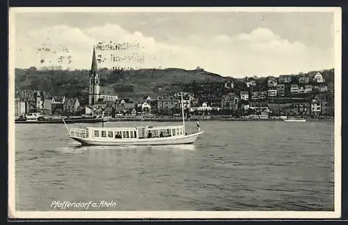 AK Pfaffendorf / Rhein, Blick über den Rhein auf den Ort