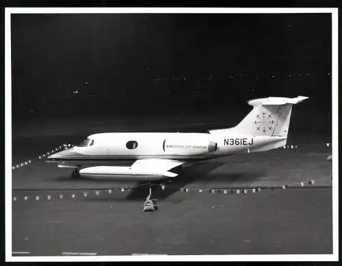Fotografie Flugzeug Zweistrahliger Jet Executive Jet Aviation Kennung N36IEJ
