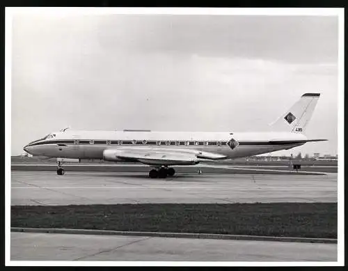 Fotografie Flugzeug Tupolew Tu-104 Regierungsflugzeug der DDR, Kennung 495