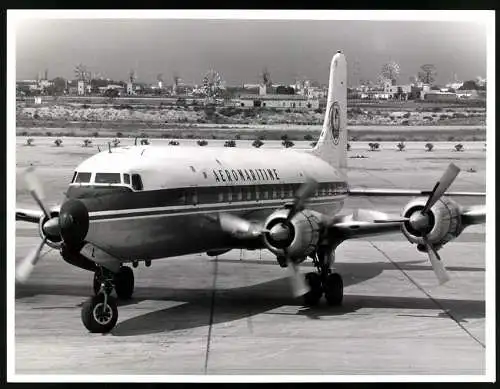 Fotografie Flughafen Palma / Mallorca, Flugzeug Viermotorige Passagiermaschine der Aeromaritime