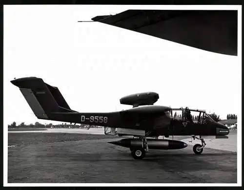 Fotografie Flugzeug Rockwell OV-10 Bronco Zielschleppflugzeug Kennung D-9545, Schiessplatzstaffel in Lübeck-Blankensee