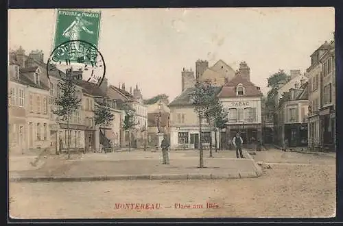 AK Montereau, Place aux Ifs avec boutiques et passants