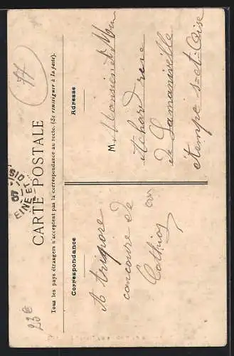 AK Meaux, Arrivée du Ministre du Travail à Meaux, foule et cavaliers sous des parapluies