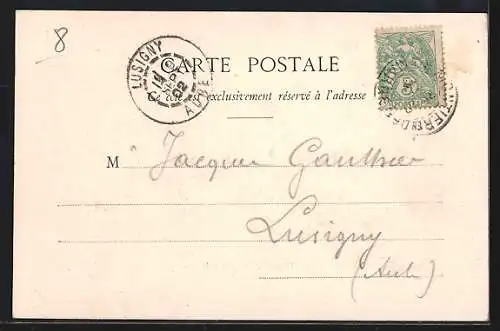 AK Montier-en-Der, Rue de la Gare avec vue sur l`église et les bâtiments environnants