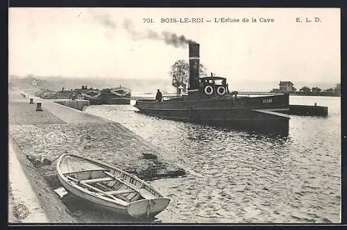 AK Bois-le-Roi, L`Écluse de la Cave avec un bateau à vapeur