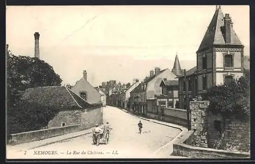 AK Nemours, La Rue du Château