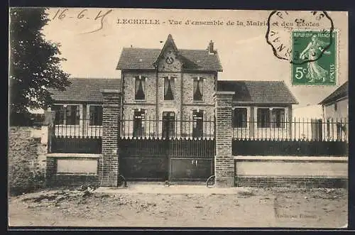 AK Lechelle, Vue d`ensemble de la Mairie et des Écoles