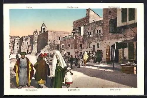 AK Bethlehem, Strassenpartie mit bunt gekleideten Einwohnern