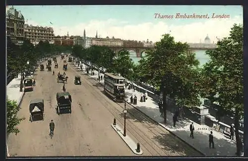 AK London, Thames Embankment, Strassenbahn