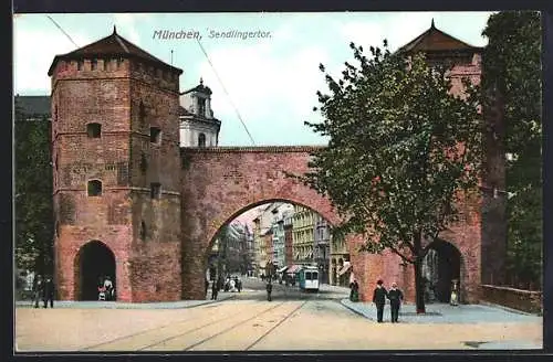 AK München, Blick auf das Sendlingertor mit Strassenbahn