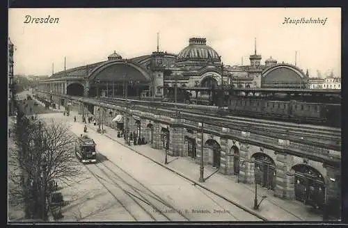 AK Dresden, Strassenbahn am Hauptbahnhof