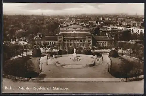 AK Berlin-Tiergarten, Platz der Republik mit Staatsoper