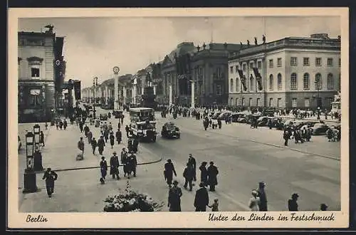 AK Berlin, Unter den Linden im Festschmuck
