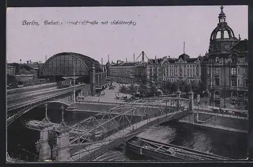 AK Berlin, Bahnhof Friedrichstrasse mit Schlütersteg