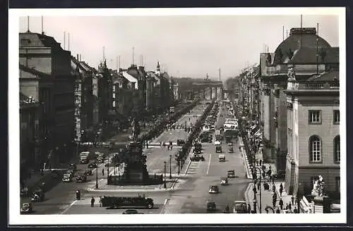 AK Berlin, Unter den Linden, Panorama