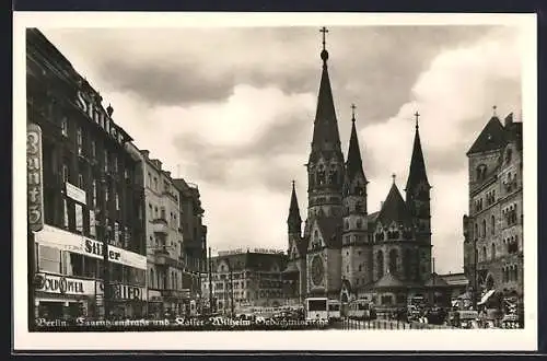 AK Berlin-Charlottenburg, Tauentzienstrasse mit Geschäften und Kaiser-Wilhelm-Gedächtniskirche, Strassenbahn