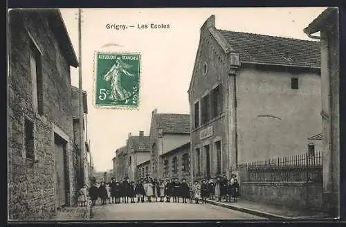 AK Grigny, Les Ecoles