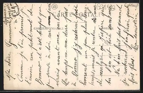 AK Ronno, la Place et l'Eglise