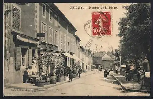 AK Grigny, Cafe J. Gervais et Montée de la Place