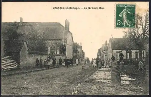 AK Granges-le-Bocage, La Grande Rue, Ortspartie