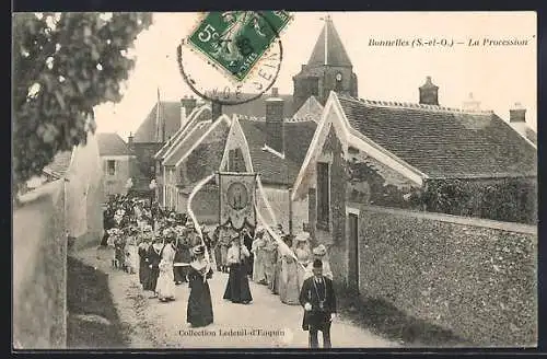 AK Bonnelles, La Procession