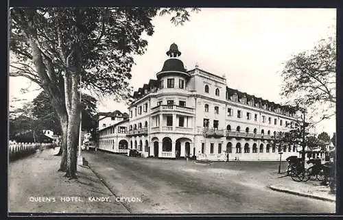 AK Kandy, Queen's Hotel