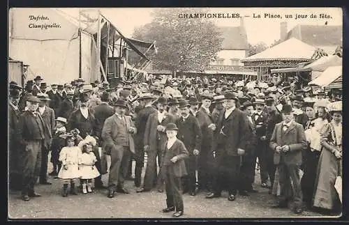 AK Champignelles, La Place, un jour de fête