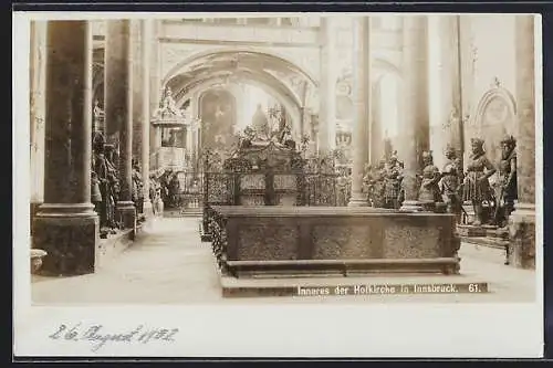 Foto-AK Fritz Gratl: Innsbruck, Inneres der Hofkirche