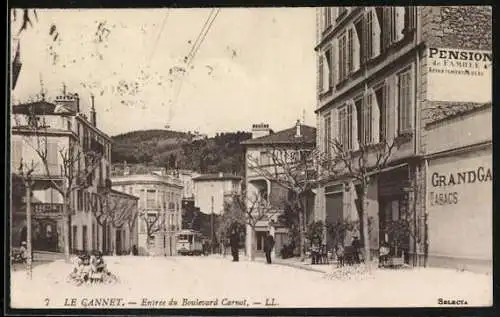 AK Le Cannet, Entrée du Boulevard Carnot, Strassenbahn im Ort