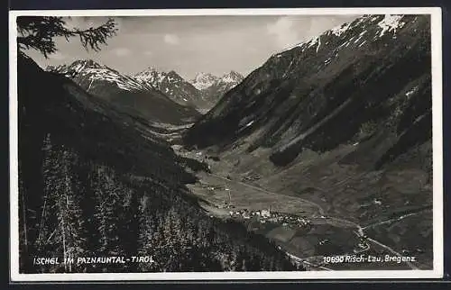 AK Ischgl im Paznauntal, Gesamtansicht mit Tal und Bergen