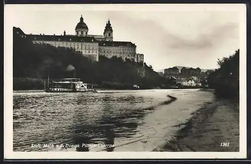 AK Stift Melk a. d. Donau, Pionierkaserne mit Donaustrand
