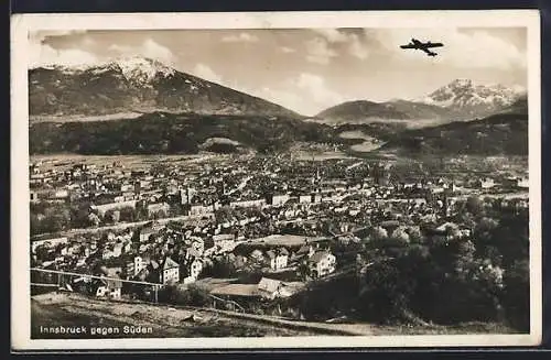 AK Innsbruck, Totalansicht gegen Süden, mit Flugzeug