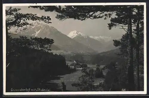 AK Innsbruck, Hotel Grünwalderhof mit Umgebung aus der Vogelschau
