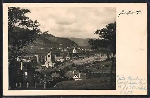 AK Dürnstein a. D., Ortsansicht mit Blick ins Tal