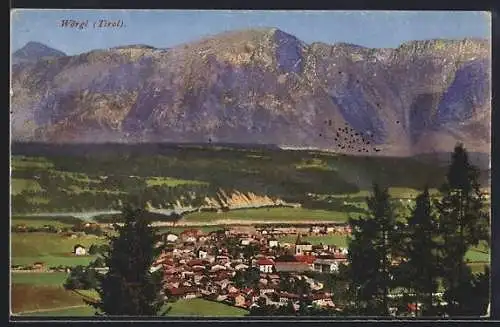 AK Wörgl /Tirol, Totalansicht mit Bergwand aus der Vogelschau