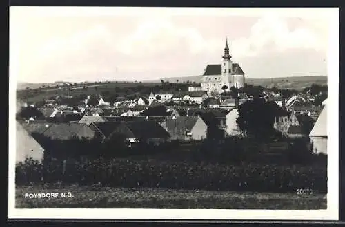 AK Poysdorf /N. Ö., Ortsansicht mit Kirche