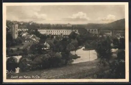 AK Zwettl am Kamp, Ortsansicht mit Flusspartie und Eisenbahnbrücke
