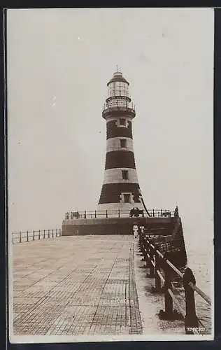 AK Sunderland, The Lighthouse