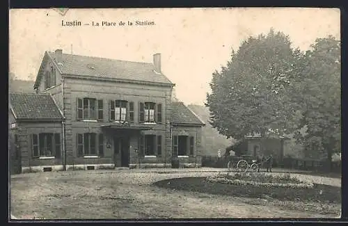 AK Lustin, La Place de la Station, Bahnhof